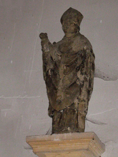Statue dans l'église de Buhy - Saint Saturnin